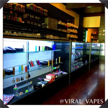 VIRAL VAPES - SUWANEE - CLOSED - Updated May 2026 - 18 Photos & 17 Reviews  - 3370 Lawrenceville-Suwanee Rd, Suwanee, Georgia - Vape Shops - Phone  Number - Yelp