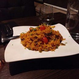 Biryani, which is seasoned rice. I ordered it with vegetables. It's good and spicy. Biryani, which is seasoned rice. I ordered it with vegetables. It's good and spicy.