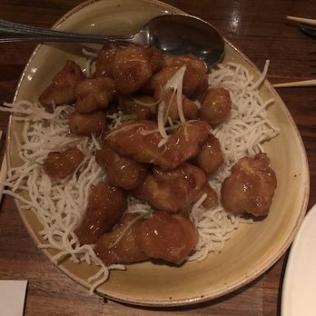 P.F. Chang's - Chinese Near Me - Schaumburg, Illinois
