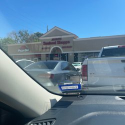 Jenivi's Seafood Shoppe & Restaurant