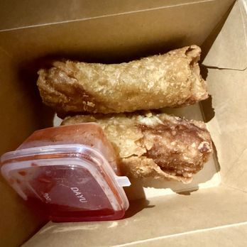 Little Petals Chinese - Pork egg rolls (2pc) $5ish - comes w/ sweet & sour sauce. Look at that crisp! - Chinese Near Me - Memphis, Tennessee Little Petals Chinese - Pork egg rolls (2pc) $5ish - comes w/ sweet & sour sauce. Look at that crisp! - Chinese Near Me - Memphis, Tennessee