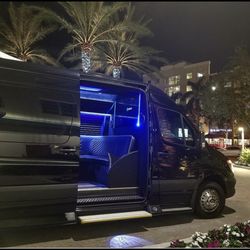Tropical Limo