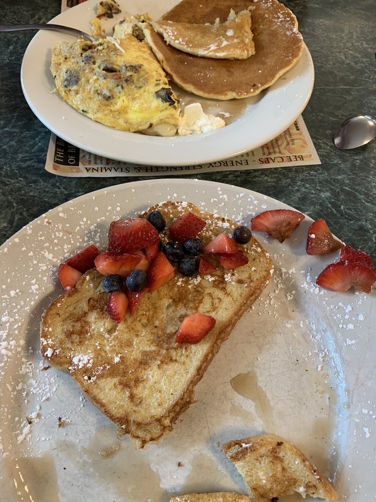 APPLEWOOD HOUSE OF PANCAKES 44 Photos & 131 Reviews 14361 Ocean Hwy