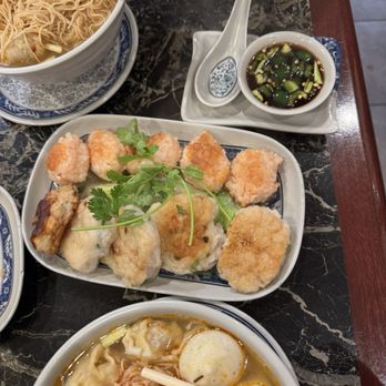 Kenny's Noodle House - Pan fried fish cake and shrimp cake - Cantonese Near Me - Portland, Oregon Kenny's Noodle House - Pan fried fish cake and shrimp cake - Cantonese Near Me - Portland, Oregon