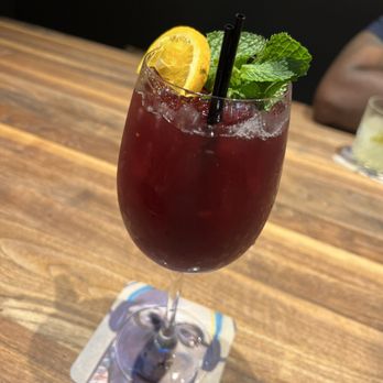 Yard House - Midnight Sangria - Bars Near Me - East Rutherford, New Jersey Yard House - Midnight Sangria - Bars Near Me - East Rutherford, New Jersey