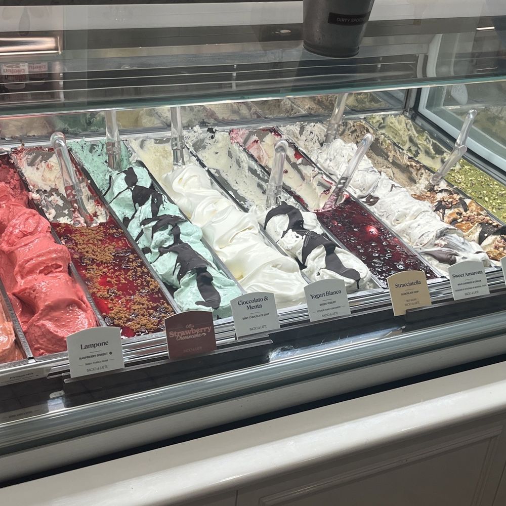 Bacio di Latte - Flavors! - Ice Cream & Frozen Yogurt Near Me - Los Angeles, California
