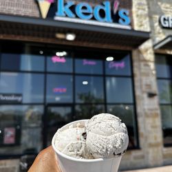 Ked's Ice cream, Waffles & Crepes - Frisco