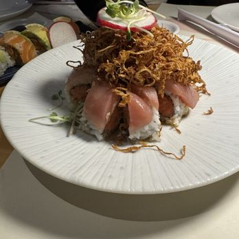 Dojo Sushi - Hubba Hubba Roll - Sushi Bars Near Me - Los Angeles, California Dojo Sushi - Hubba Hubba Roll - Sushi Bars Near Me - Los Angeles, California