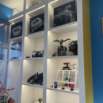Bricks & Minifigs - Retired large sets - Toy Stores Near Me - Stevenson Ranch, California