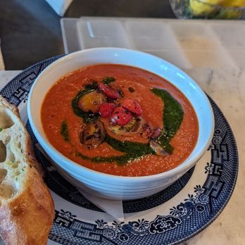 The Evelyn Restaurant - Tomato and basil soup - French Near Me - Elora, Ontario The Evelyn Restaurant - Tomato and basil soup - French Near Me - Elora, Ontario