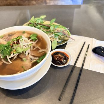 Pho Lovers - Vietnamese Near Me - Garden Grove, California