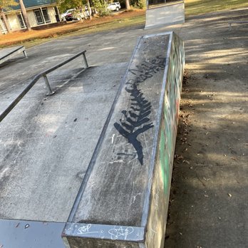 Bay Minnette Skateboard Park - Ramp - Skate Parks Near Me - Bay Minette, Alabama Bay Minnette Skateboard Park - Ramp - Skate Parks Near Me - Bay Minette, Alabama