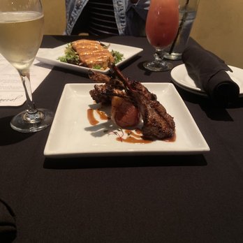 Jazz'd Tapas Bar - Lamb Chops with Garlic & Rosemary* and Fried Green Tomatoes - Tapas Bars Near Me - Savannah, Georgia Jazz'd Tapas Bar - Lamb Chops with Garlic & Rosemary* and Fried Green Tomatoes - Tapas Bars Near Me - Savannah, Georgia