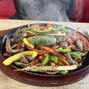 Luna's Mexican Grill - Asada Fajitas - New Mexican Cuisine Near Me - Tehachapi, California Luna's Mexican Grill - Asada Fajitas - New Mexican Cuisine Near Me - Tehachapi, California