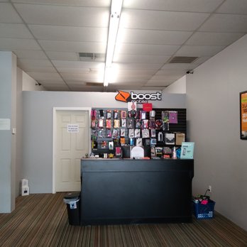 Cell World - Mobile Phone Accessories Near Me - Denton,, Texas