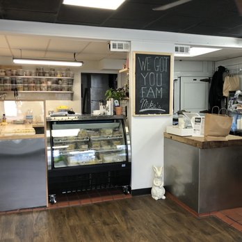 Mike's Pasta & Sandwich Shoppe - Pasta Shops Near Me - Nutley, New Jersey