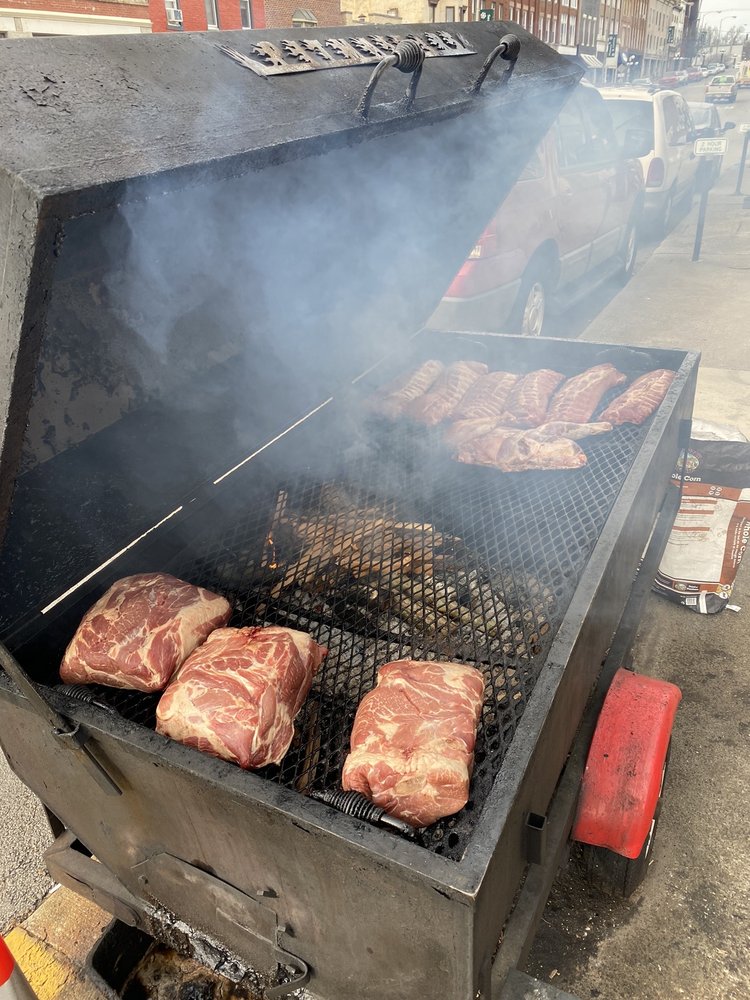 In & Out BBQ, Winchester Roadtrippers