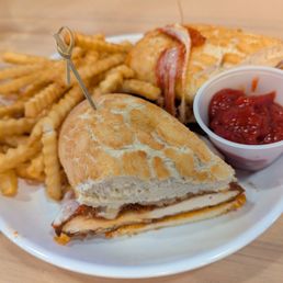 Chicken Parmesan sando w/ fries Chicken Parmesan sando w/ fries