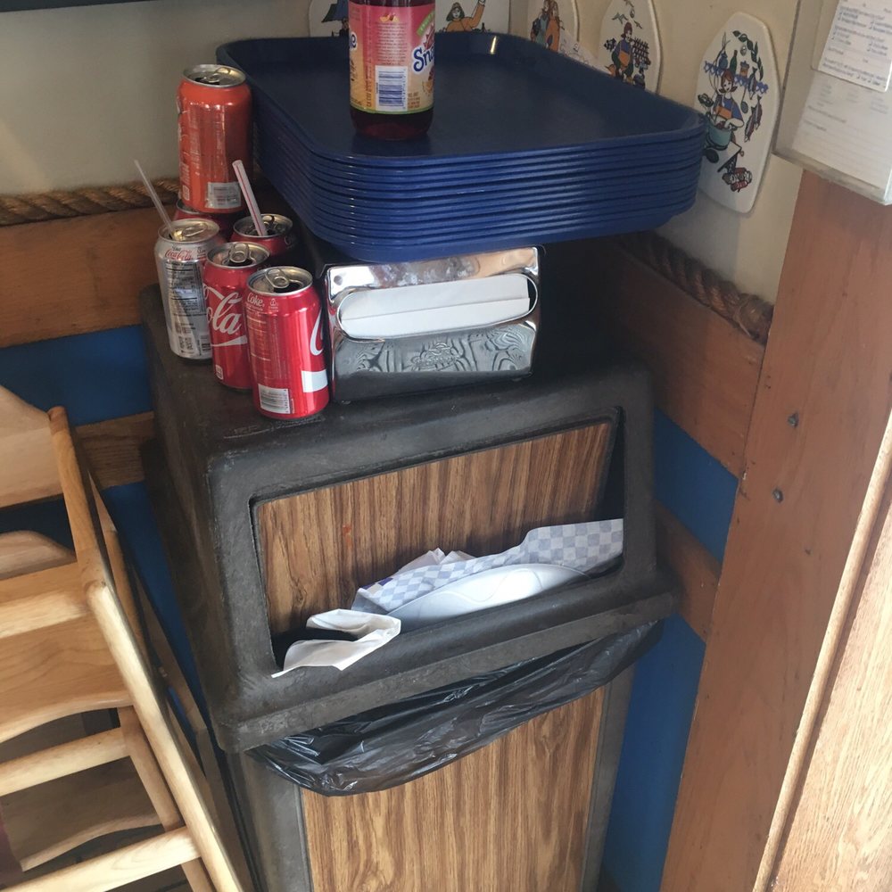 Don's Dock Seafood - I can't believe I couldn't find the napkins!! I should always search the garbage cans when I want to clean up - Seafood Markets Near Me - Des Plaines, Illinois Don's Dock Seafood - I can't believe I couldn't find the napkins!! I should always search the garbage cans when I want to clean up - Seafood Markets Near Me - Des Plaines, Illinois