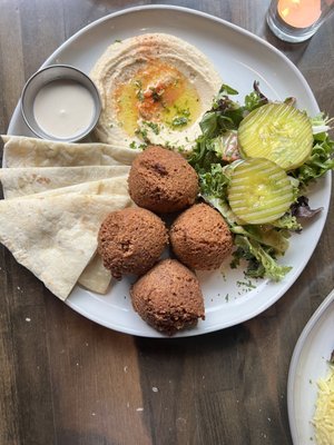 Karam Restaurant and Bar by null