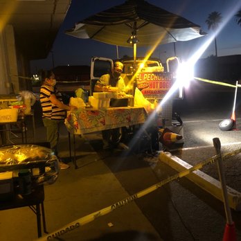 Pechocho Sonora Style HotDogs - a man selling hotdogs - Hot Dogs Near Me - Peoria, Arizona Pechocho Sonora Style HotDogs - a man selling hotdogs - Hot Dogs Near Me - Peoria, Arizona