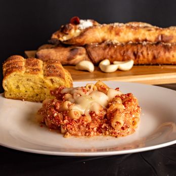 Big Guys Pizza  - Baked Ziti - Chicken Wings Near Me - Washington, Pennsylvania
