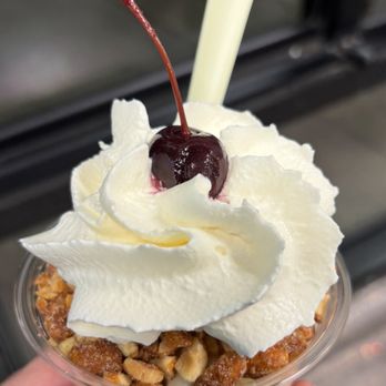 Lexie's Frozen Custard - Ice Cream & Frozen Yogurt Near Me - Berkeley, California
