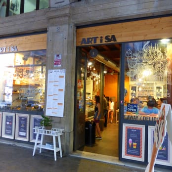 Artisa - Front entrance - Bakeries Near Me - Barcelona, B Artisa - Front entrance - Bakeries Near Me - Barcelona, B