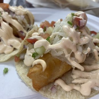 Mariscos El Submarino - Baja Fish taco - Seafood Near Me - Jackson Heights, New York