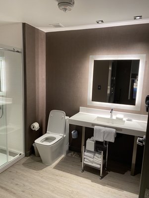 AC HOTEL SAN ANTONIO RIVERWALK - Updated May 2025 - 87 Photos & 27