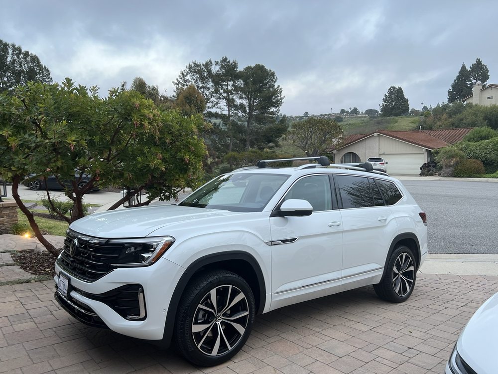 VOLKSWAGEN THOUSAND OAKS Updated September 2024 12 Photos & 25 Reviews 3550 Auto Mall Dr