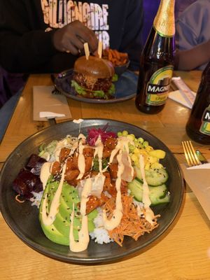 Pub Mont Fort by null