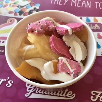 Menchie's Cobblestone Plaza - A mixture of different kinds of frozen yogurt and toppings. - Ice Cream & Frozen Yogurt Near Me - Pembroke Pines, Florida Menchie's Cobblestone Plaza - A mixture of different kinds of frozen yogurt and toppings. - Ice Cream & Frozen Yogurt Near Me - Pembroke Pines, Florida