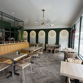 Hom Mali By The Nood Bar - Inside - Noodles Near Me - San Diego, California