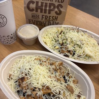 Chipotle Mexican Grill - Chicken Burrito Bowl - Fast Food Near Me - Mandeville, Louisiana