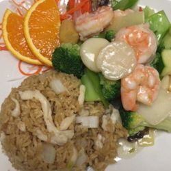 Ichiban Sushi & Chinese - New Hudson - Shimp with mix veg.