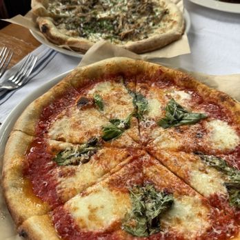 La Bicyclette - Cheese Pizza - French Near Me - Carmel, California