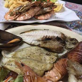 El Bodegon de Luan - Pizza Near Me - Tías, GC