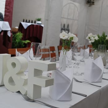 Leisewitzstübchen - Hochzeit im Hof - German Near Me - Hanover, NI
