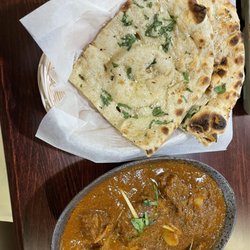 Vindaloo and naan