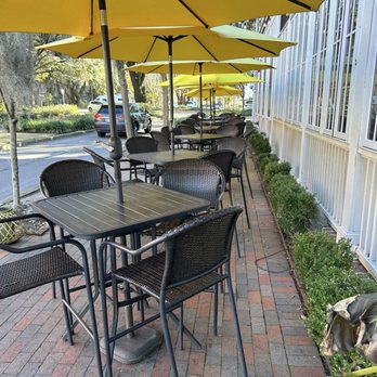 Community Table - Comfort Food Near Me - Mt Pleasant, South Carolina Community Table - Comfort Food Near Me - Mt Pleasant, South Carolina