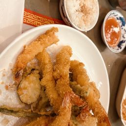 Shrimp and Vegetable Tempura is so good!