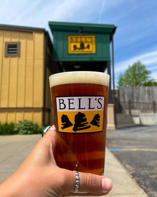 Bell's Eccentric Cafe by null
