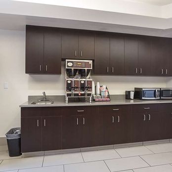 Motel 6 - lobby coffee - Hotels Near Me - Page, Arizona