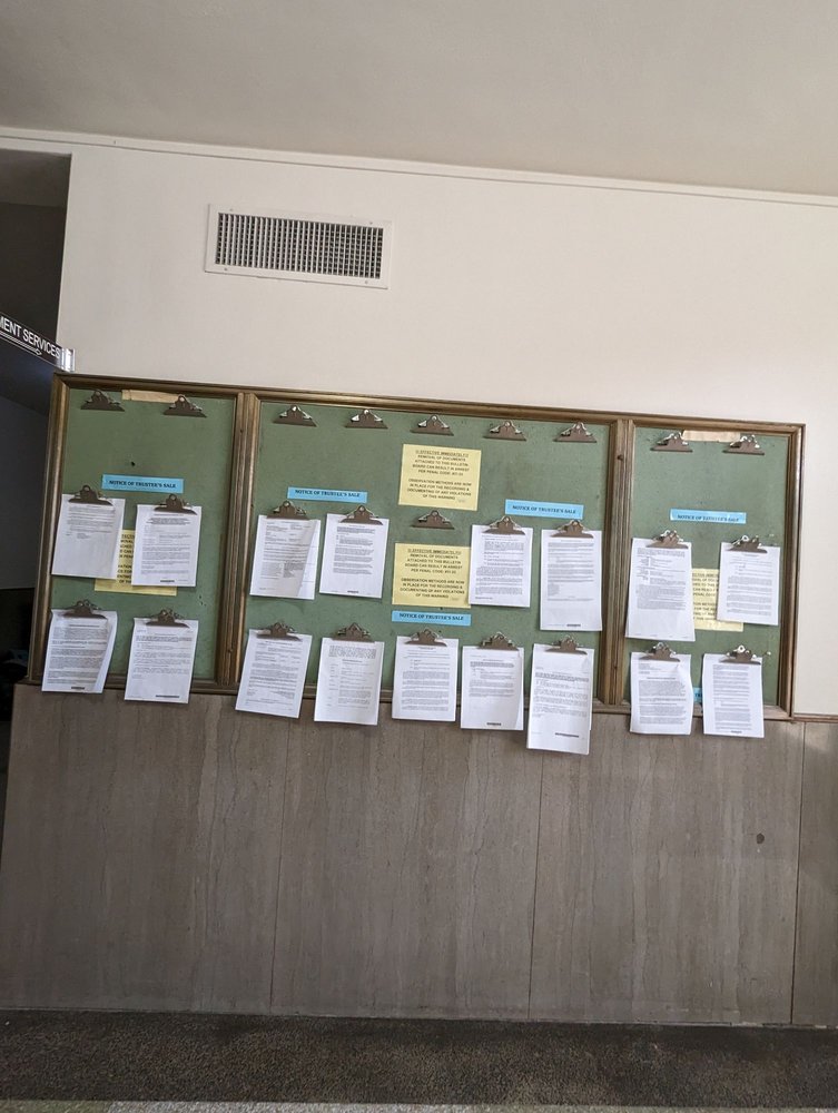 GRAYSON COUNTY COURTHOUSE Updated June 2024 26 Photos 100 E