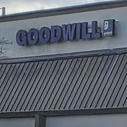 Exterior photo of Goodwill - Sunrise/University Drive - Sunrise, Florida Exterior photo of Goodwill - Sunrise/University Drive - Sunrise, Florida