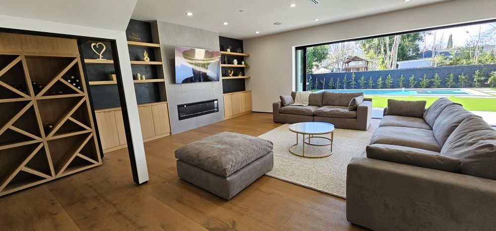 Slide of T&N Remodeling