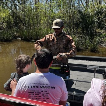 Ragin Cajun Airboat Tours - Boat Tours Near Me - Luling, Louisiana Ragin Cajun Airboat Tours - Boat Tours Near Me - Luling, Louisiana