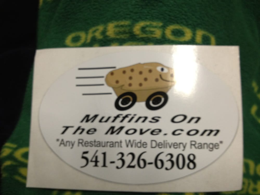 Muffins On The Move Logo