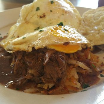 Shorehouse Kitchen - Angus short rib hash with over easy eggs and English muffins - Coffee & Tea Near Me - La Jolla, California Shorehouse Kitchen - Angus short rib hash with over easy eggs and English muffins - Coffee & Tea Near Me - La Jolla, California